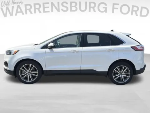More photos of 2022 Ford Edge Titanium at Warrensburg Ford, MO