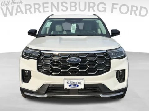 Photos of 2026 Ford Explorer Platinum for sale in Warrensburg, MO at Warrensburg Ford