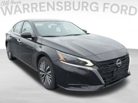 Black 2025 Nissan Altima 2.5 SV for sale in Warrensburg, MO