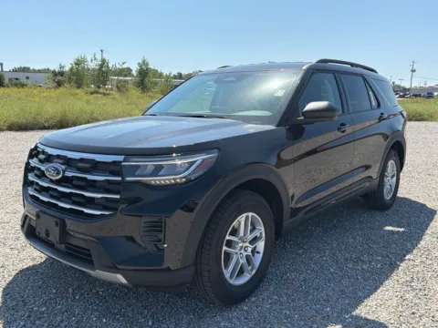 Another view of 2026 Ford Explorer Active for sale in Warrensburg, MO at Warrensburg Ford