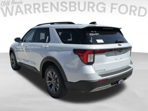 More photos of 2026 Ford Explorer Active at Warrensburg Ford, MO
