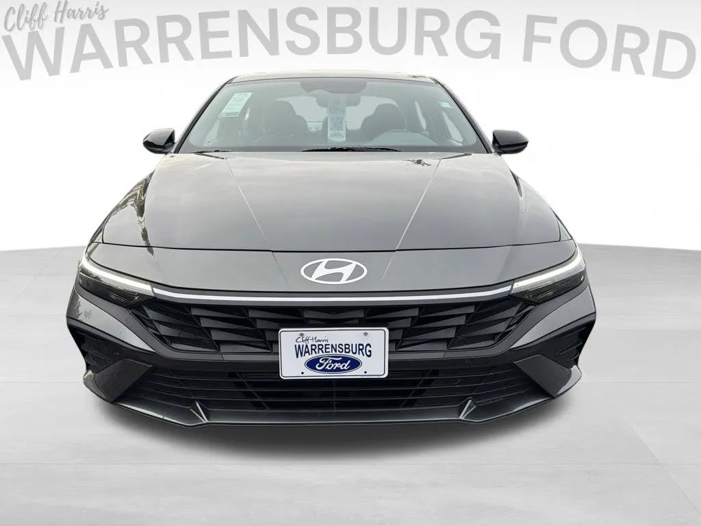 Used 2026 Hyundai Elantra SEL Sport with VIN KMHLM4DG9TU125281 for sale in Kansas City