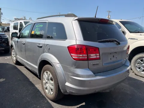 More photos of 2020 Dodge Journey SE at Warrensburg Ford, MO