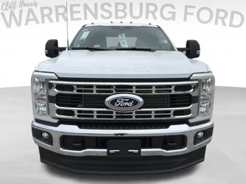 Photos of 2027 Ford F-250SD XLT for sale in Warrensburg, MO at Warrensburg Ford