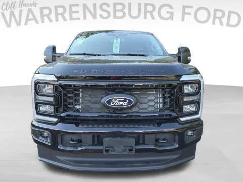 Photos of 2027 Ford F-250SD XLT for sale in Warrensburg, MO at Warrensburg Ford