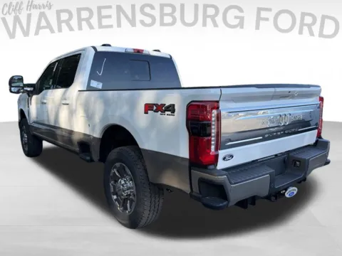 More photos of 2027 Ford F-350SD King Ranch at Warrensburg Ford, MO