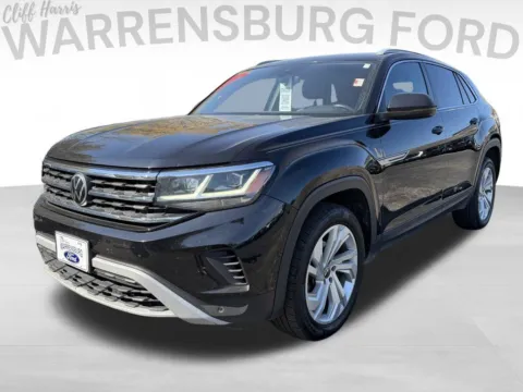Another view of 2020 Volkswagen Atlas Cross Sport 2.0T SEL for sale in Warrensburg, MO at Warrensburg Ford