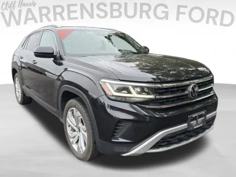 Black 2020 Volkswagen Atlas Cross Sport 2.0T SEL for sale in Warrensburg, MO
