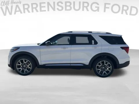 More photos of 2027 Ford Explorer Platinum at Warrensburg Ford, MO