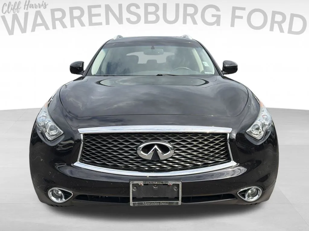 Used 2017 INFINITI QX70 Base with VIN JN8CS1MW6HM410919 for sale in Kansas City