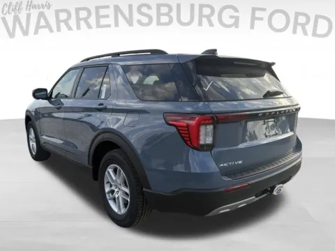 More photos of 2027 Ford Explorer Active at Warrensburg Ford, MO