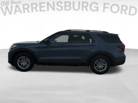 More photos of 2027 Ford Explorer Active at Warrensburg Ford, MO