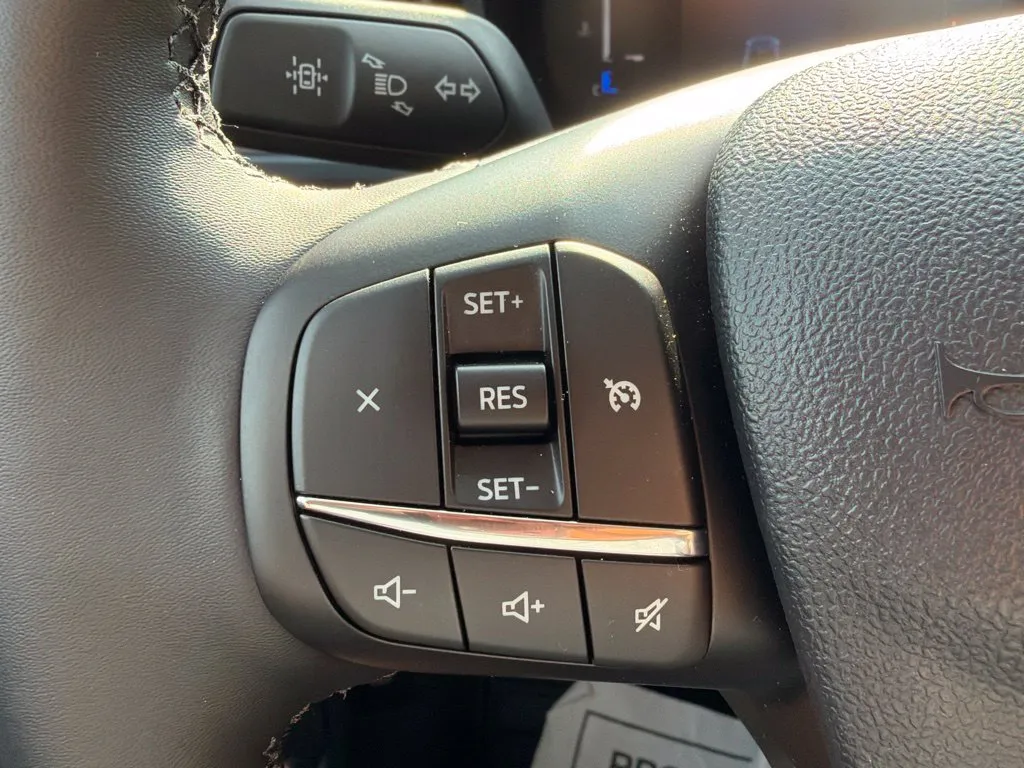 2026 Ford Maverick XLT - Photo 27