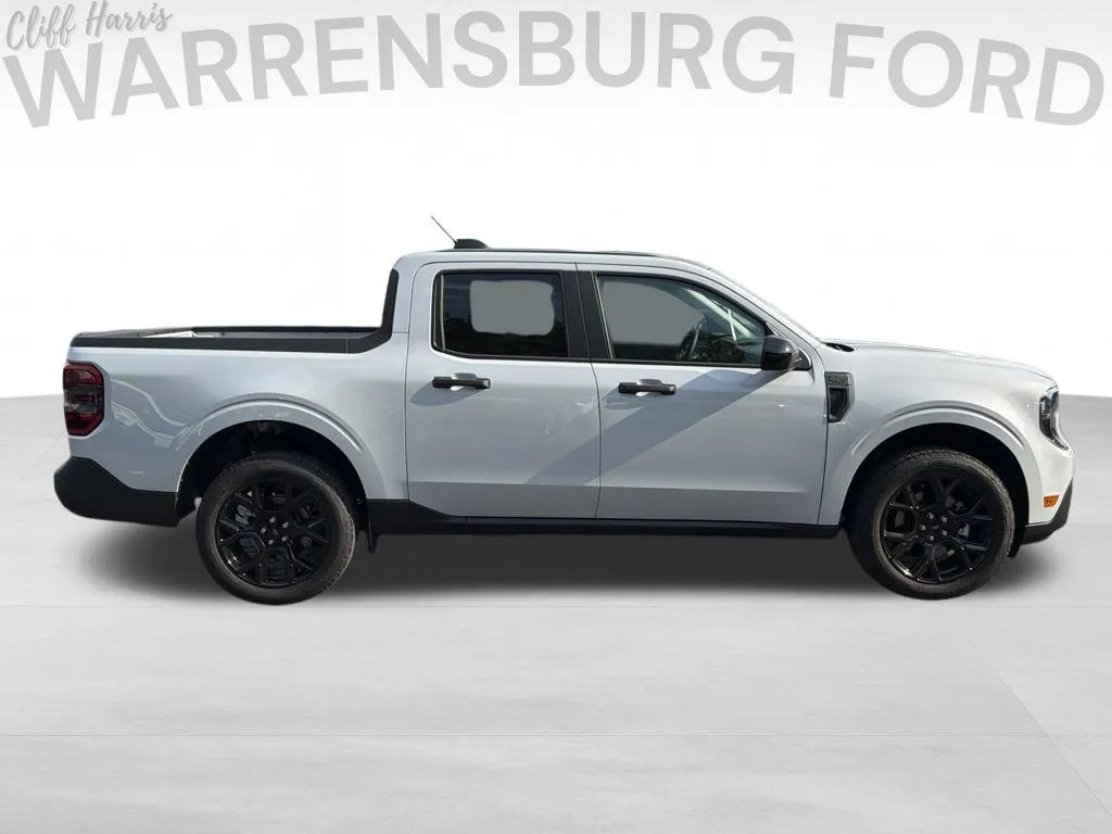 2026 Ford Maverick XLT - Photo 8