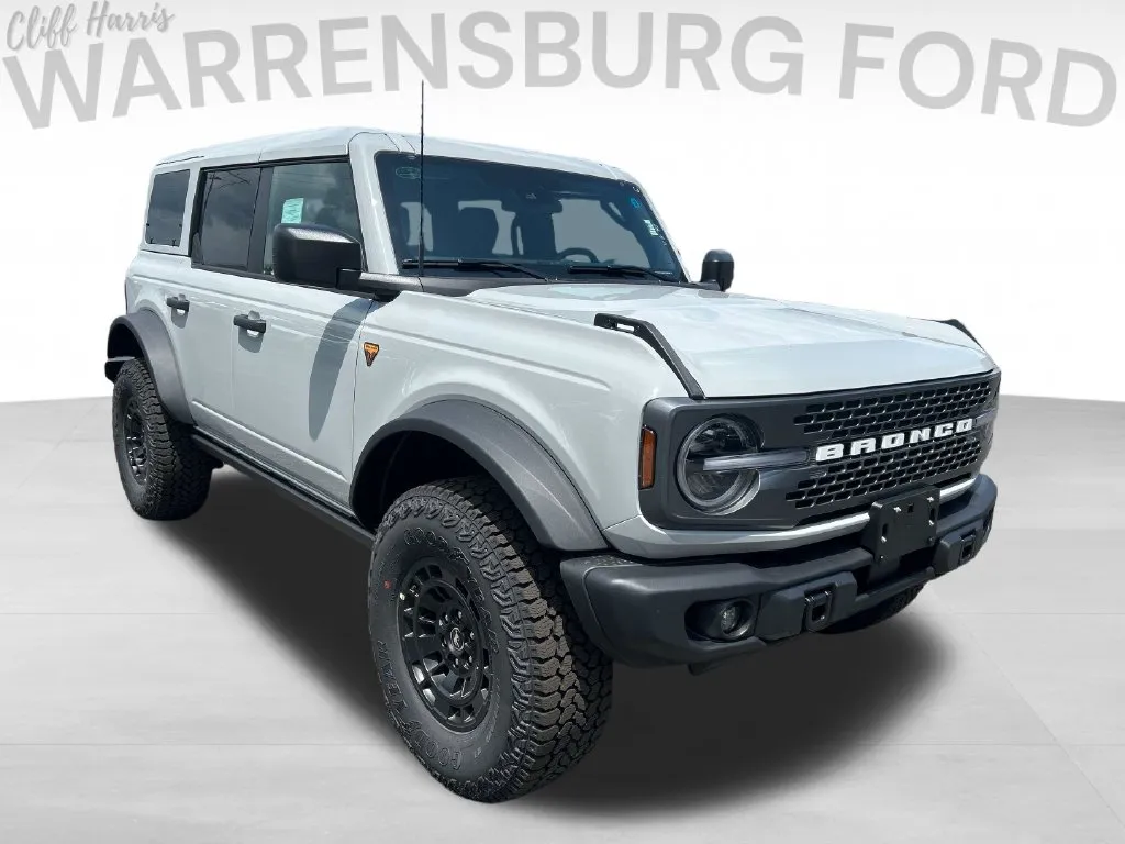 Gray 2026 Ford Bronco Badlands for sale in Warrensburg, MO