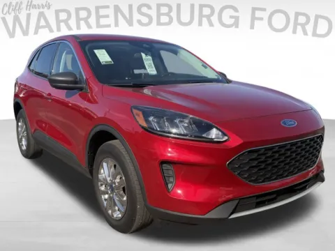 Red 2022 Ford Escape SE for sale in Warrensburg, MO