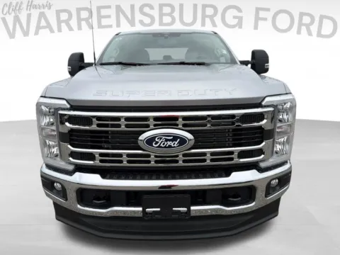 Photos of 2027 Ford F-250SD XLT for sale in Warrensburg, MO at Warrensburg Ford