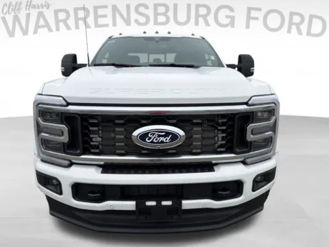 Photos of 2027 Ford F-450SD Platinum for sale in Warrensburg, MO at Warrensburg Ford