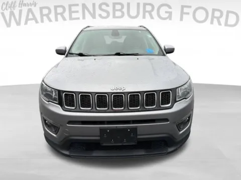 Photos of 2021 Jeep Compass Latitude for sale in Warrensburg, MO at Warrensburg Ford