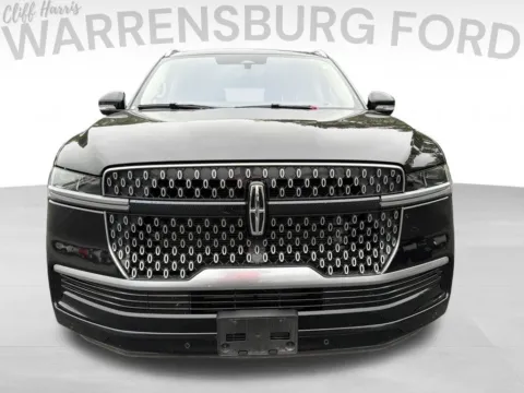 Photos of 2025 Lincoln Navigator L Reserve for sale in Warrensburg, MO at Warrensburg Ford
