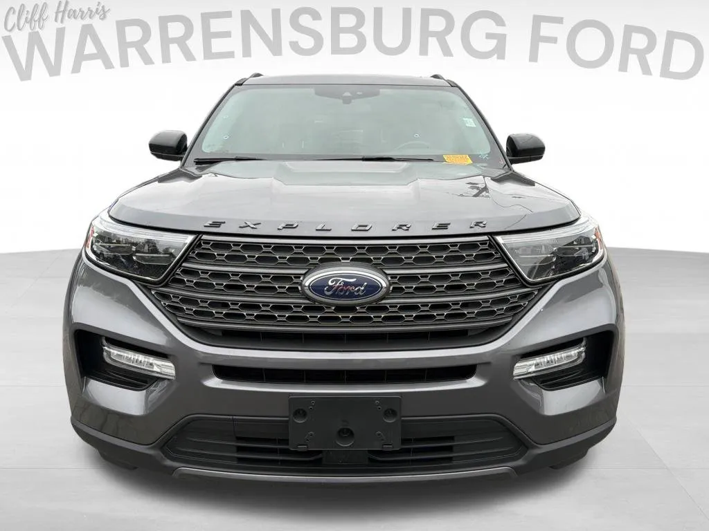 Used 2022 Ford Explorer XLT with VIN 1FMSK8DH9NGB00397 for sale in Kansas City