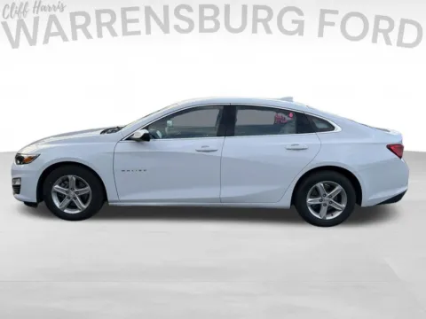 More photos of 2024 Chevrolet Malibu LT at Warrensburg Ford, MO