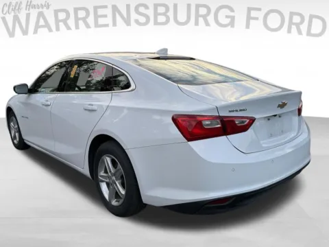 More photos of 2024 Chevrolet Malibu LT at Warrensburg Ford, MO