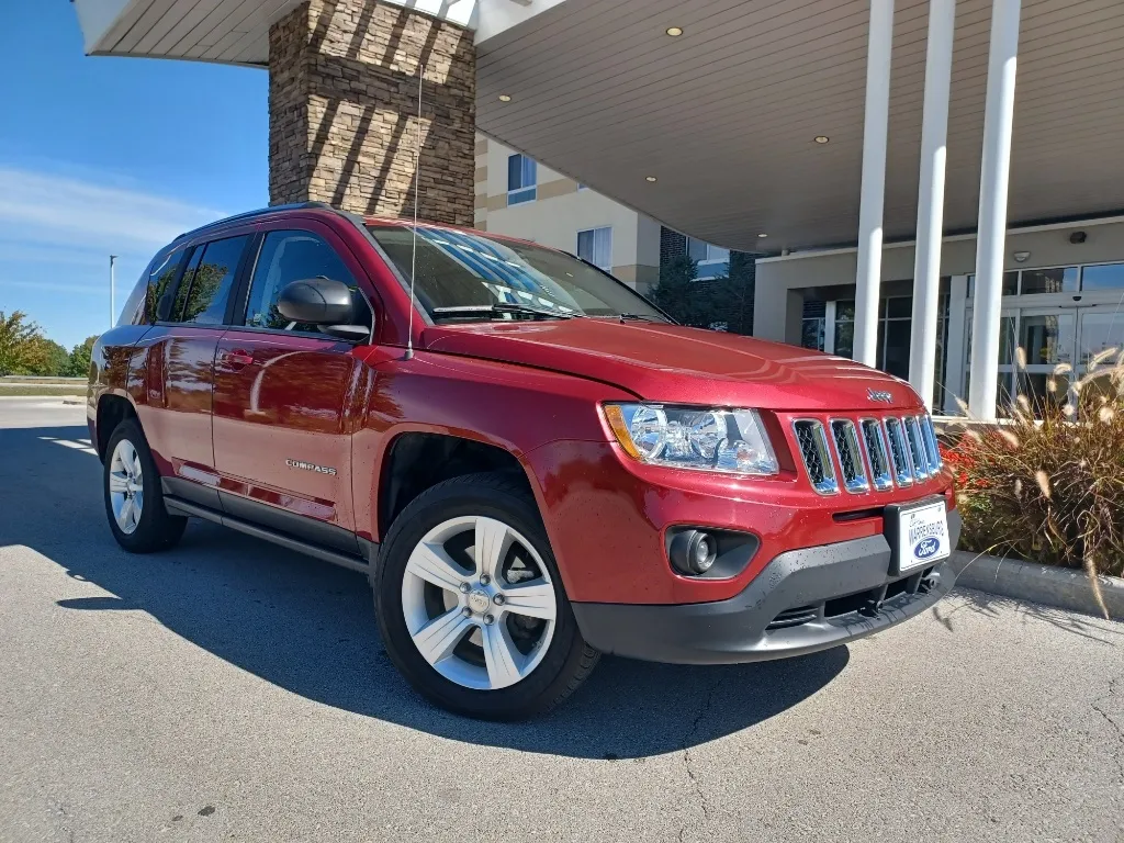 Used 2012 Jeep Compass Latitude for sale in Warrensburg, MO at