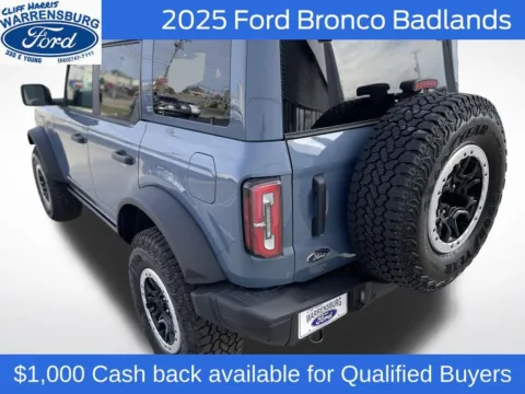 More photos of 2025 Ford Bronco Badlands at Warrensburg Ford, MO