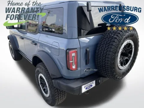 More photos of 2025 Ford Bronco Badlands at Warrensburg Ford, MO