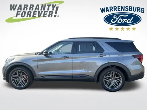 More photos of 2025 Ford Explorer ST at Warrensburg Ford, MO