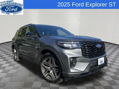 Gray 2025 Ford Explorer ST for sale in Warrensburg, MO