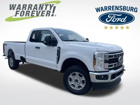 White 2025 Ford F-350SD XLT for sale in Warrensburg, MO
