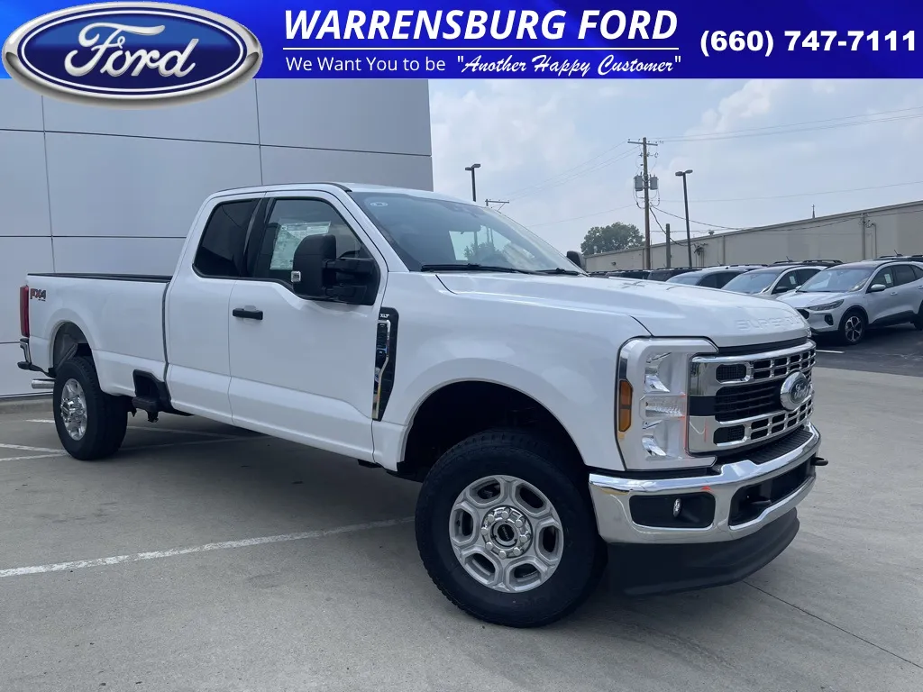 White 2025 Ford F-350SD XLT for sale in Warrensburg, MO