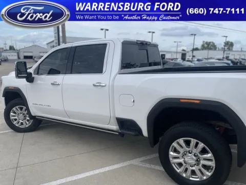 More photos of 2022 GMC Sierra 2500HD Denali at Warrensburg Ford, MO