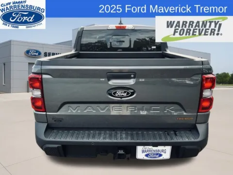 More photos of 2025 Ford Maverick Tremor at Warrensburg Ford, MO
