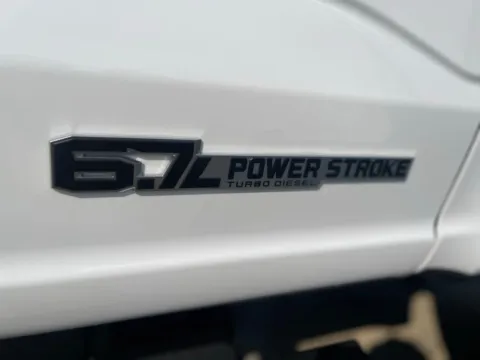 More photos of 2025 Ford F-250SD XLT at Warrensburg Ford, MO