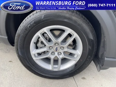 Photos of 2025 Ford Explorer Active for sale in Warrensburg, MO at Warrensburg Ford
