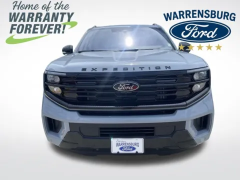 Photos of 2025 Ford Expedition Platinum for sale in Warrensburg, MO at Warrensburg Ford