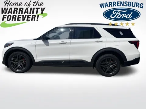 More photos of 2025 Ford Explorer ST-Line at Warrensburg Ford, MO