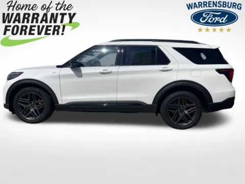 More photos of 2025 Ford Explorer ST-Line at Warrensburg Ford, MO