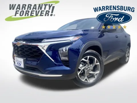 More photos of 2024 Chevrolet Trax LT at Warrensburg Ford, MO