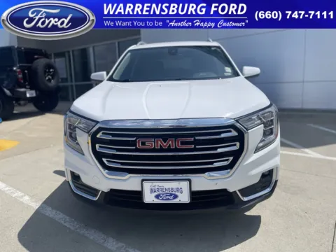 Photos of 2023 GMC Terrain SLT for sale in Warrensburg, MO at Warrensburg Ford