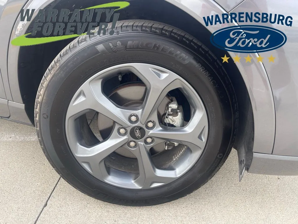 Used 2024 Ford Escape ST-Line with VIN 1FMCU9MN8RUA23961 for sale in Kansas City