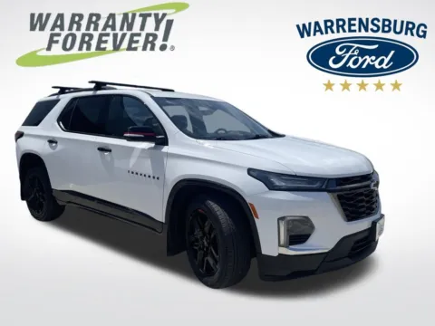 White 2023 Chevrolet Traverse Premier for sale in Warrensburg, MO