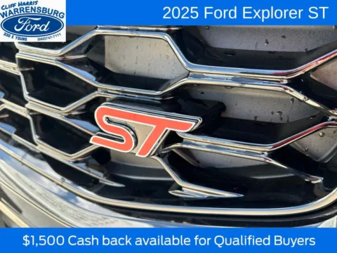 More photos of 2025 Ford Explorer ST at Warrensburg Ford, MO