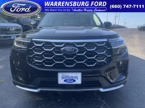 Another view of 2025 Ford Explorer Platinum for sale in Warrensburg, MO at Warrensburg Ford