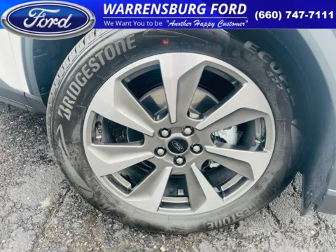 Photos of 2025 Ford Escape Platinum for sale in Warrensburg, MO at Warrensburg Ford
