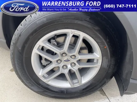 Photos of 2025 Ford Explorer Active for sale in Warrensburg, MO at Warrensburg Ford