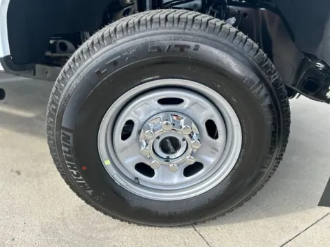 Photos of 2025 Ford F-250SD XL for sale in Warrensburg, MO at Warrensburg Ford